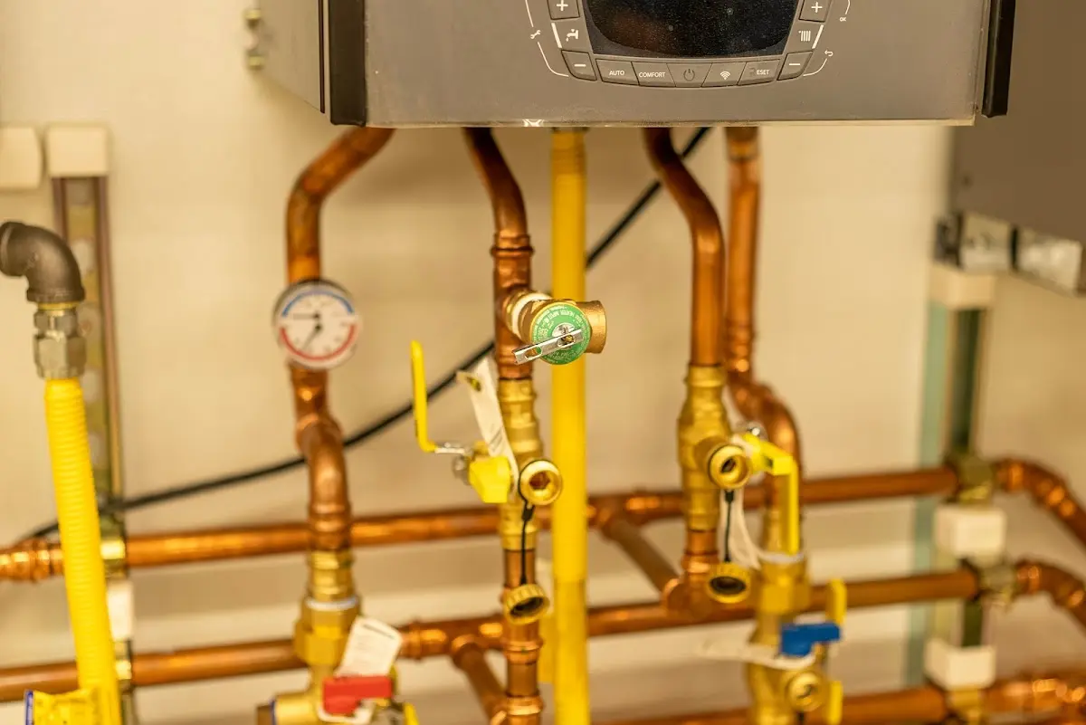 Licensed technician providing Sewer Cleanout for a homeowner in St. Thomas